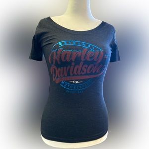 Harley-Davidson ladies t shirt in black size medium